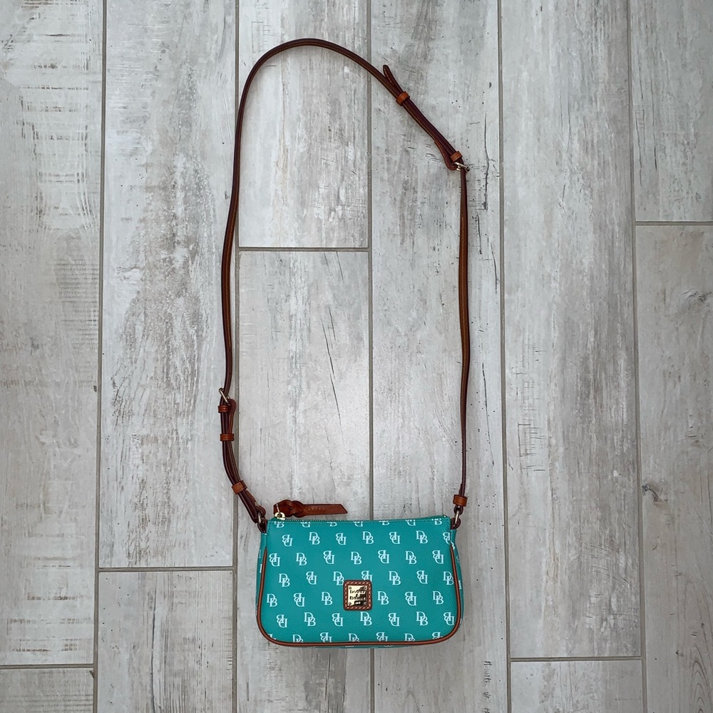 Dooney and Bourke turquoise cross body handbag